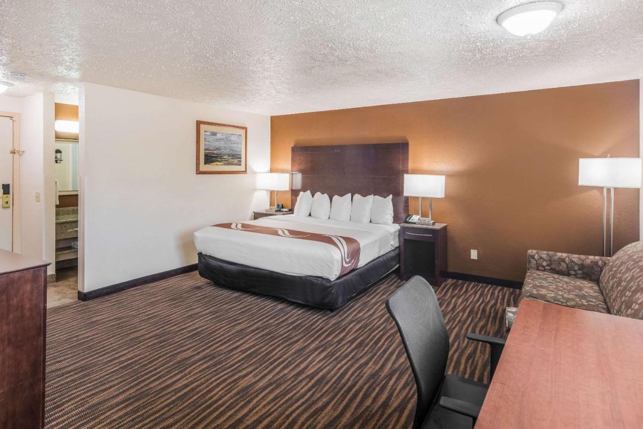 Quality Inn & Suites Downtown Walla Walla Exterior photo