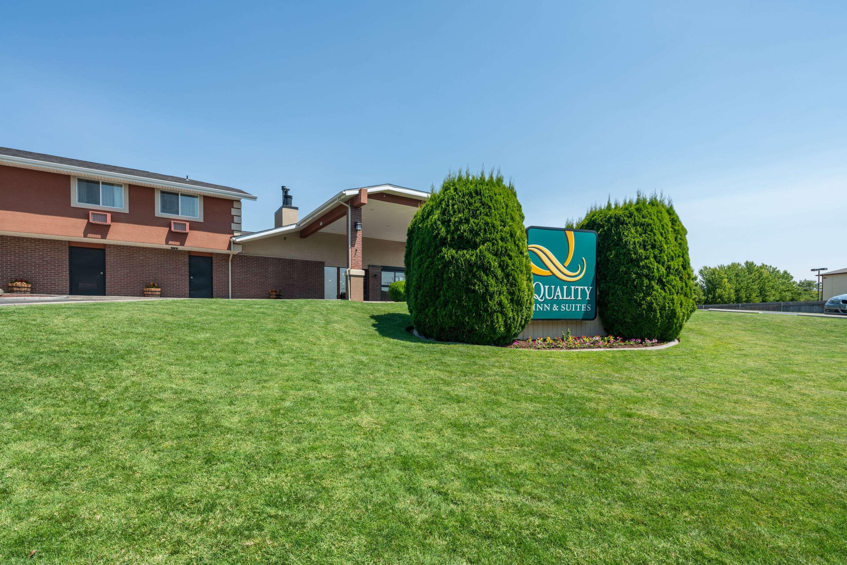 Quality Inn & Suites Downtown Walla Walla Exterior photo