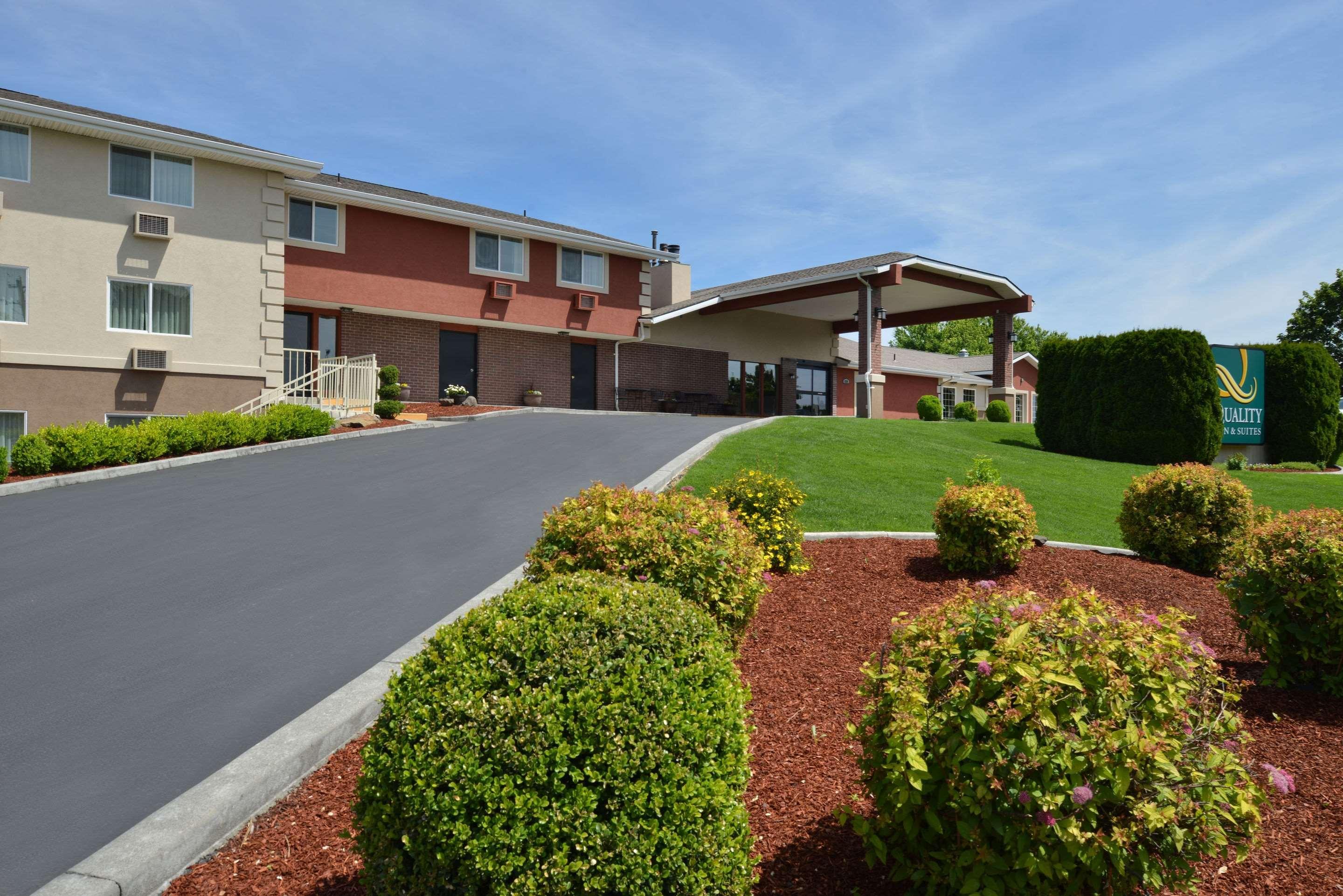 Quality Inn & Suites Downtown Walla Walla Exterior photo
